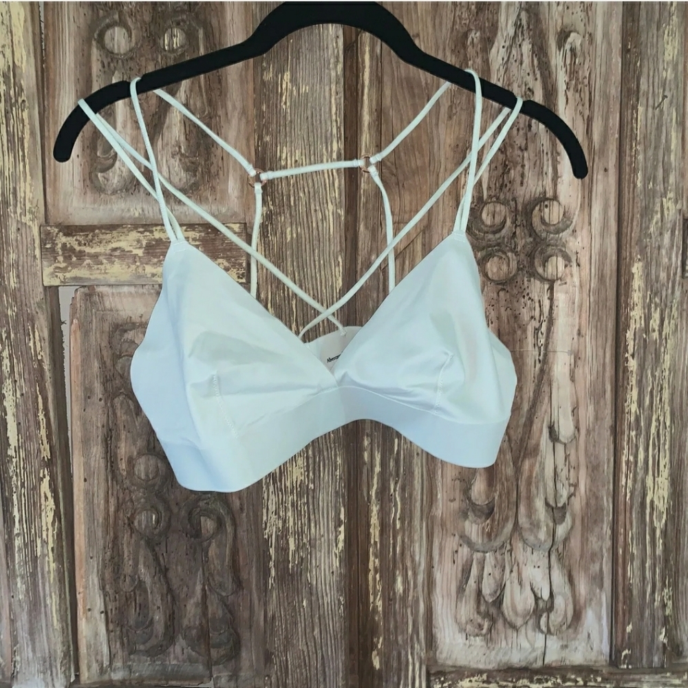 Abercrombie & Fitch strappy ivory bralette M bra